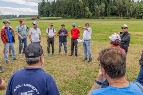 Loorholz R6 L231805.-August-2023135407